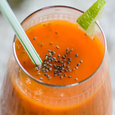 Carrot Pineapple Chia Smoothie Recipe: Healthy and Refreshing