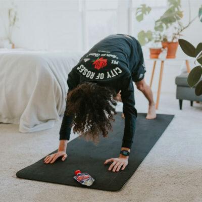 Creating a Home Workout Routine: Stay Fit Without the Gym