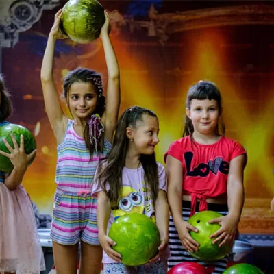 Little Bowlers, Big Style: The Magic of Personalized Bowling Tees